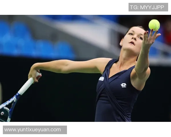 黄芳专访：从青涩少女到网球明星的奋斗与成长历程回顾